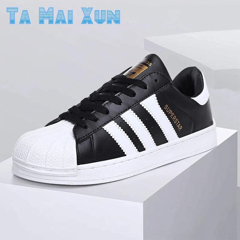 Couple Boardshoes Simple Basics Versatile Comfy Casual Light Walking Shoes New Hot Selling Men Women Student Little White Shoes